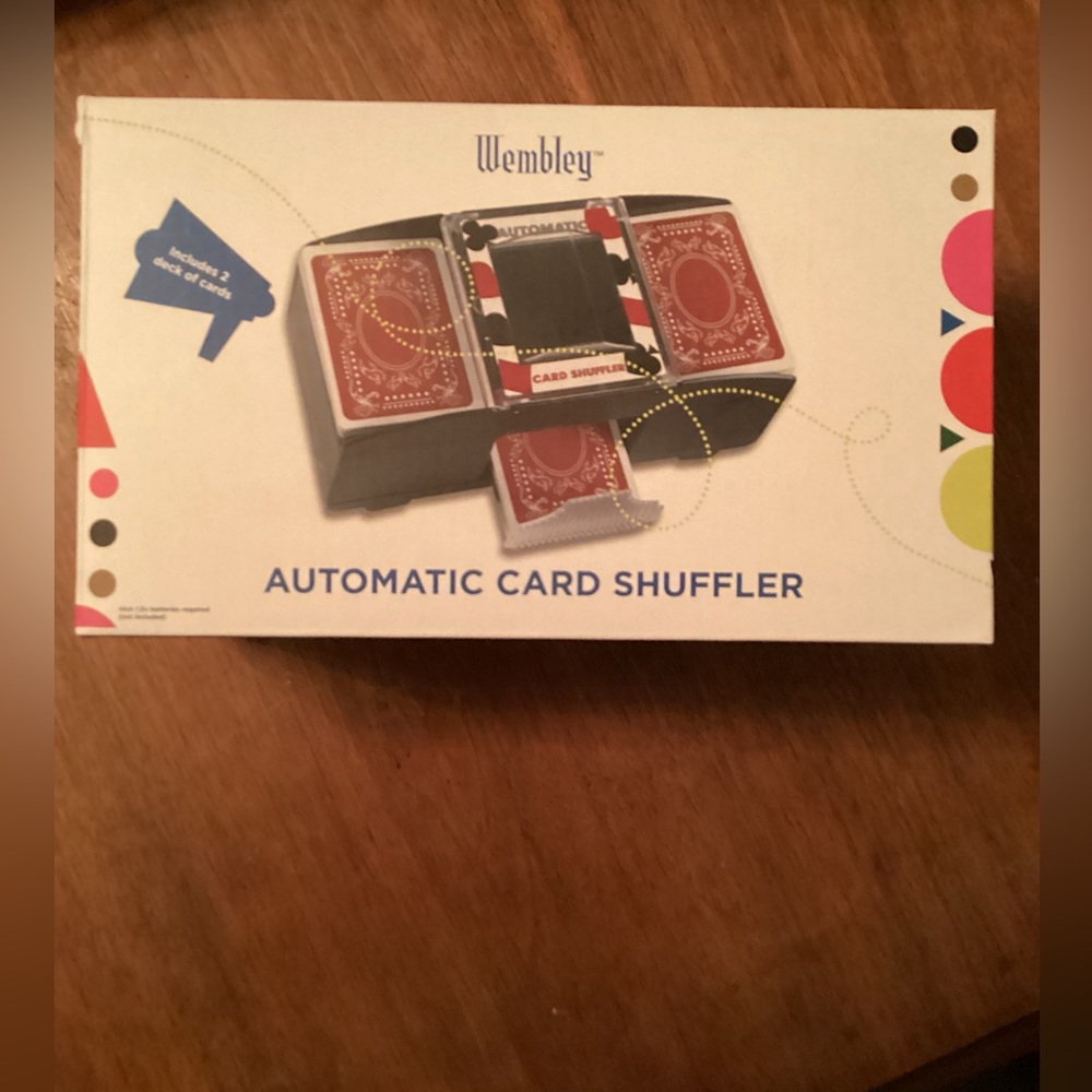 Wembley Automatic Card Shuffler